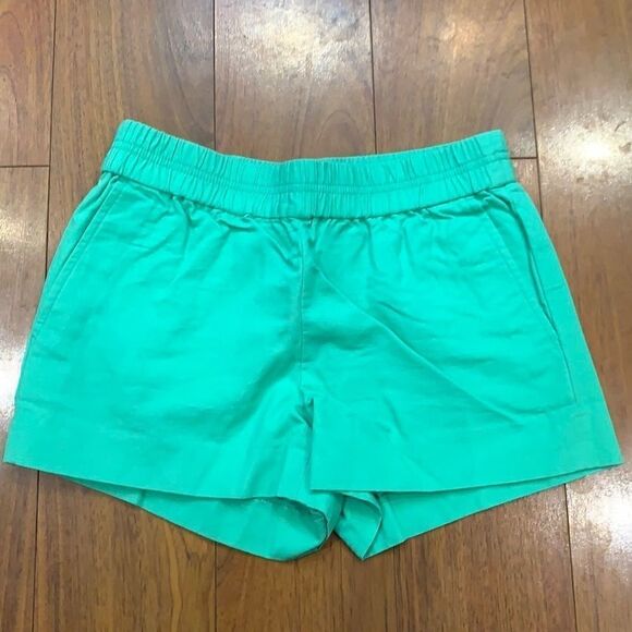 J. Crew Green Pull On Shorts Size 00 - Picture 1 of 3